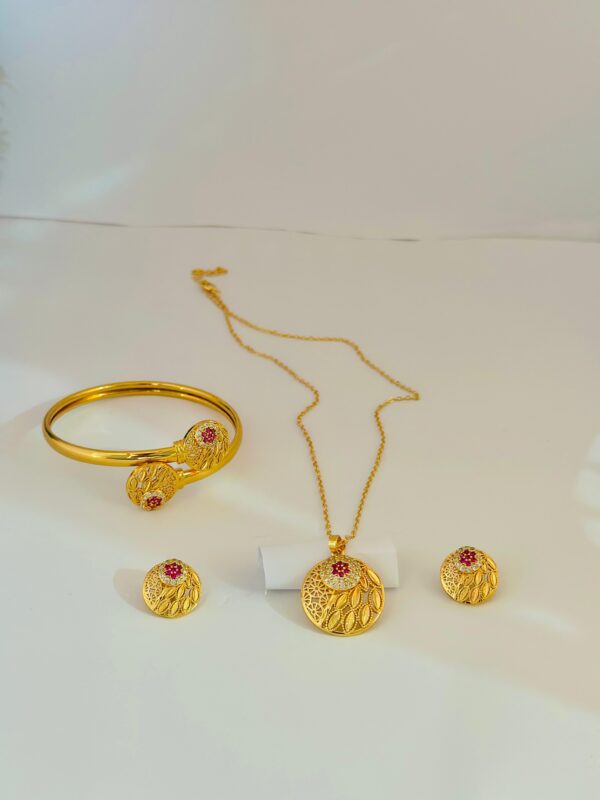 Royal Bloom Jewellery Set - Image 4