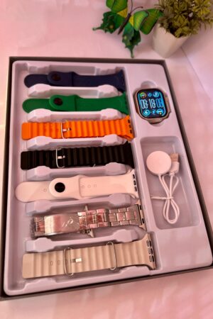 CROWN 7+1 Smart Watch