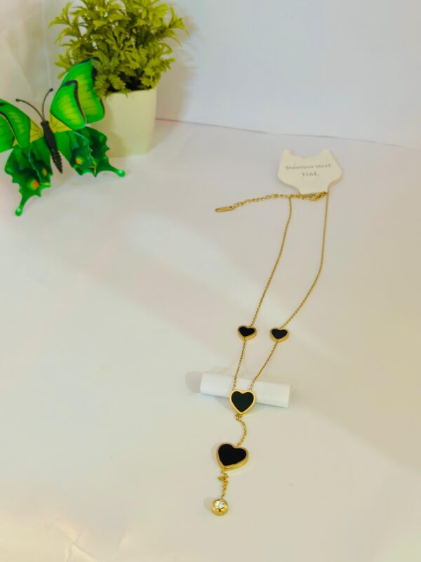 Black Heart Charm Necklace 🖤